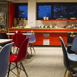Ibis 3*