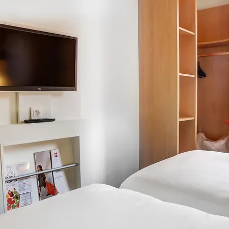 Ibis Hotel
