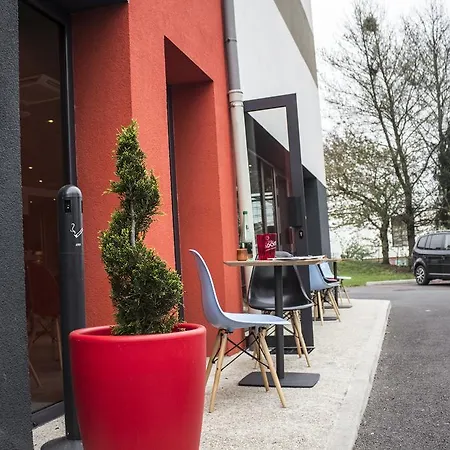 Ibis 3*