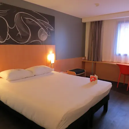 Hotel Ibis 3*