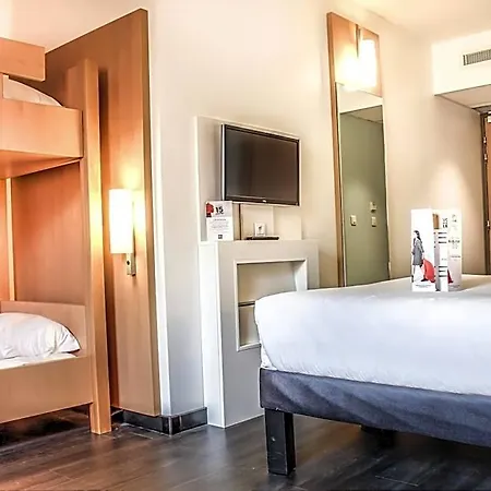 Ibis Hotel