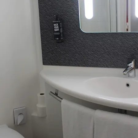 Hotel Ibis 3*