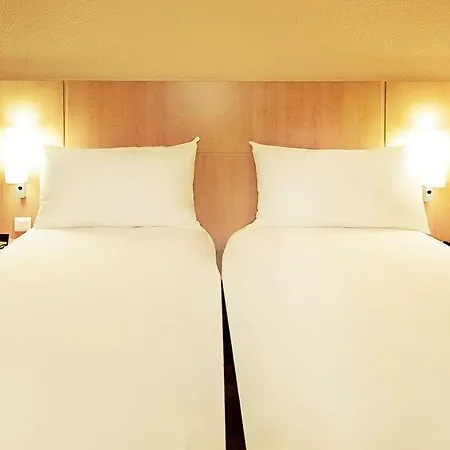 Ibis 3* Soissons